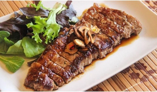 MOO Beefsteak - quán steak ngon Hà Nội cho giới trẻ 