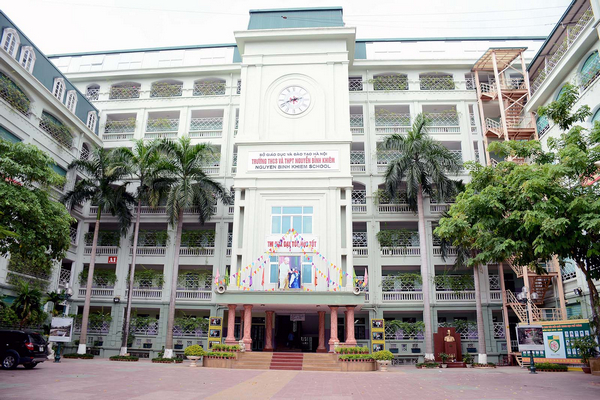 Trường THPT dân lập Nguyễn Bỉnh Khiêm - top trường thpt dân lập học phí rẻ tại Hà Nội