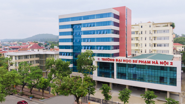 Trường Đại học Sư phạm Hà Nội 2 đa dạng trong lĩnh vực đào tạo, nghiên cứu khoa học và bồi dưỡng giáo viên tại thủ đô Hà Nội.