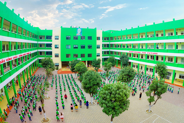 Trường tiểu học Lômônôxốp đã không ngừng phát triển và khẳng định vị thế của mình như một trong những ngôi trường xuất sắc nhất tại thủ đô Hà Nội