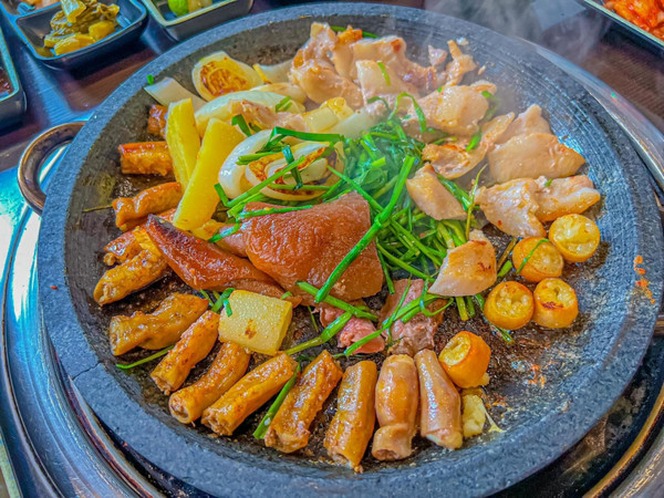 Kim’s BBQ House – Quán lòng nướng ngon ở Hà Nội