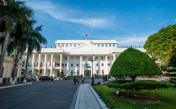 Trường Đại học Hà Nội đã trở thành một trong những ngôi trường hàng đầu về đào tạo ngoại ngữ tại khu vực miền Bắc