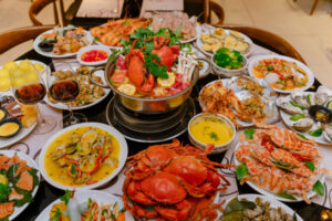 Các món ăn tại Bay Seafood Buffet