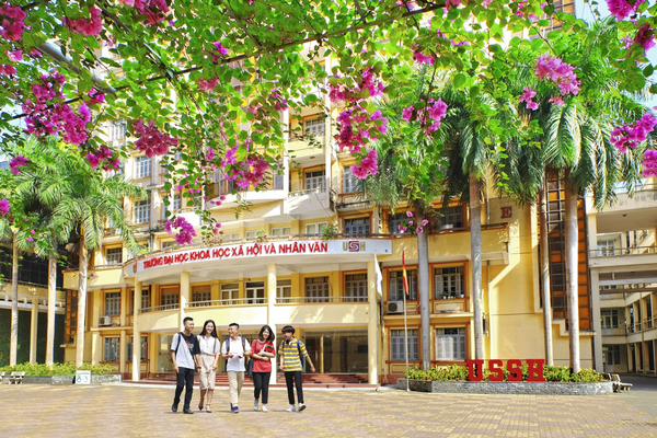 Trường Đại học Khoa học Xã hội và Nhân văn ở Hà Nội là một trong những trường đại học với mức học phí thấp nhất trong thành phố