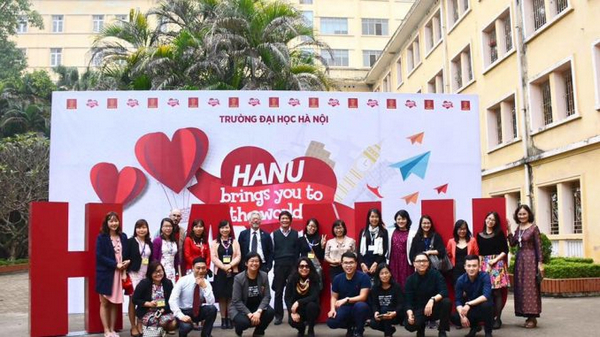 Đại học Hà Nội - trường đại học nổi tiếng chuyên đào tạo ngành ngôn ngữ Anh ở Hà Nội