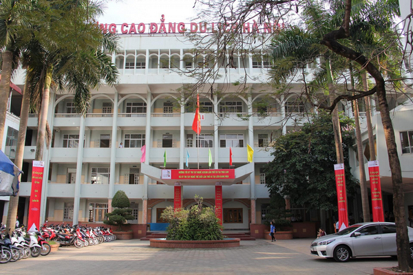 Điểm mạnh của trường Du lịch Hà Nội nằm ở chất lượng giáo dục và đào tạo