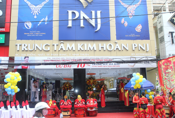 PNJ Kim Mã là cửa hàng trang sức Vàng Bạc hàng đầu tại Hà Nội