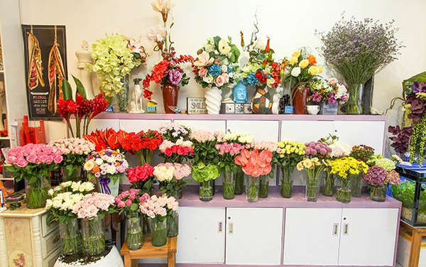 Điện hoa Hà Nội 24/7, một công ty hoa tươi với mục tiêu phục vụ khách hàng một cách tận tâm và chuyên nghiệp