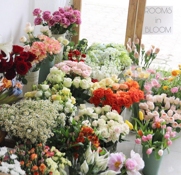 Lux Flowers là một trong những cửa hàng hoa nhập khẩu Hà Nội hàng đầu