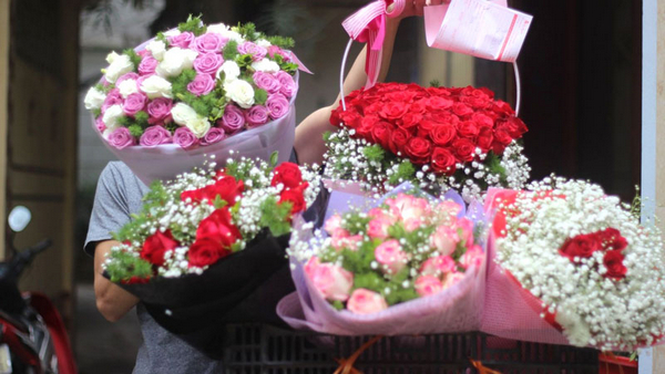 HOA MAYFLOWER - địa chỉ mua hoa 20 -10 chuyên nghiệp ở Hà Nội  