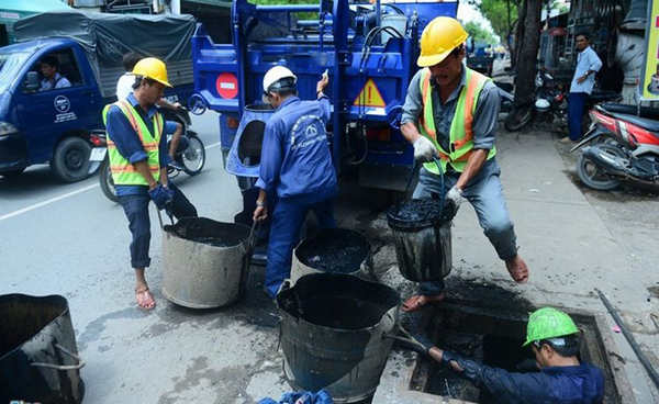 Hút bể phốt Bình Minh - thông tắc cống tại Hà Đông sạch 100%