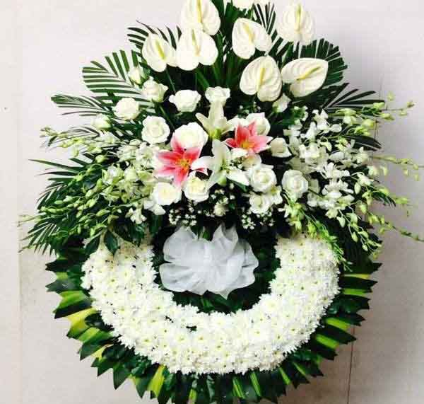 Shoa hoa Nguyễn Thắng là một lựa chọn không thể thiếu nếu bạn đang tìm kiếm địa chỉ đặt vòng hoa tang lễ Hà Nội