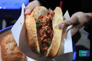 Review Bánh Mì Dân Tổ Siêu Hot Với Giới Trẻ Hà Nội