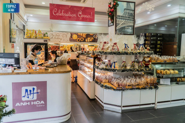 Anh Hòa Bakery cung cấp đa dạng các loại bánh ngọt 