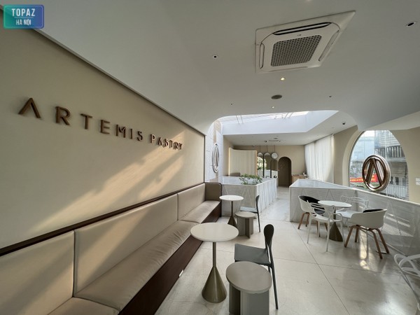 Artemis Pastry& Coffee Shop - 20 Ngô Quyền là một cửa hàng bánh ngọt và cafe