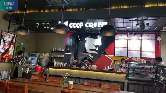 CCCP Coffee có không gian chill, mang phong cách Liên Xô