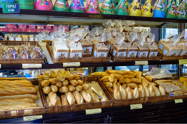 Nguyễn Sơn Bakery Hà Nội cung cấp đa dạng các loại bánh từ bánh mì, bánh ngọt, bánh sinh nhật đến bánh trung thu 