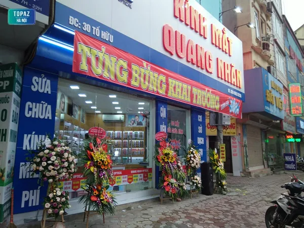 Cửa hàng kính mắt Quang Nhãn nằm ở nhiều vị trí đắc địa tại Hà Nội 