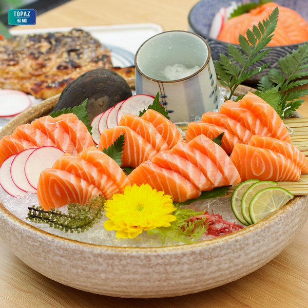 Sashimi tại Nama Sushi rất đa dạng và tươi ngon