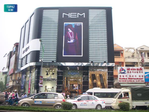 Cửa hàng NEM Fashion lớn nhất Hà Nội