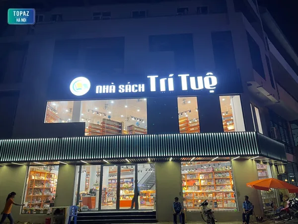 Nhà sách Trí Tuệ nằm trên nhiều con phố lớn ở Hà Nội 