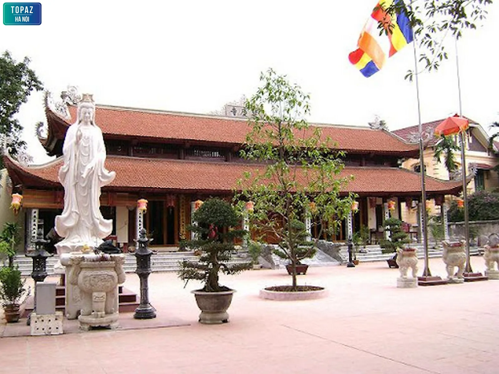 Đền Bia Bà thờ Bà Đệ Nhị Cung Phi triều Mạc Thái Tông
