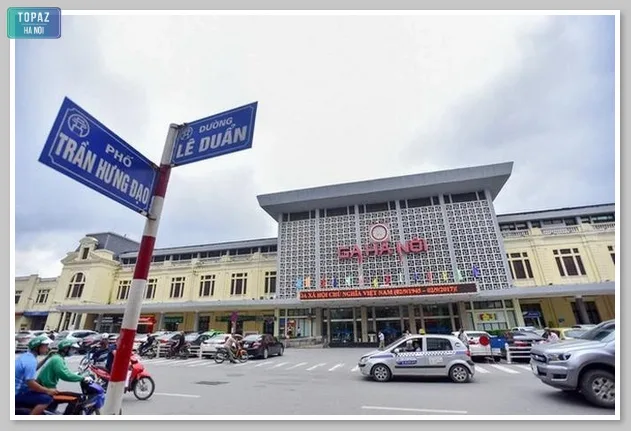 Đường Lê Duẩn nằm tiếp giáp với nhiều tuyến đường lớn ở Hà Nội 