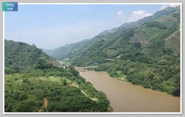 Sông Hồng bắt nguồn từ tỉnh Vân Nam, Trung Quốc