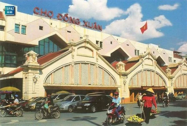 Chợ Đồng Xuân: Thiên đường mua sắm