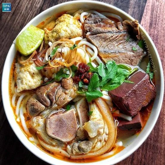 Bún Bò Huế Ao Sen