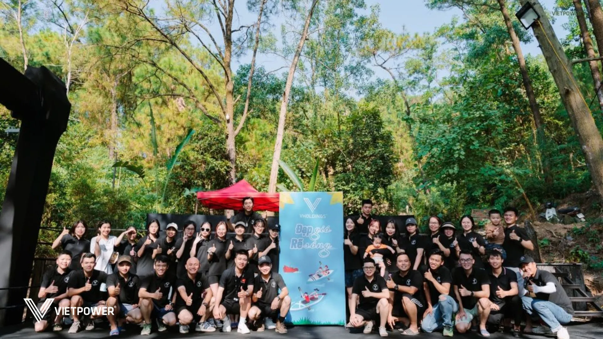 Công ty Cổ phần Sự kiện VietPower được biết đến là một trong những đơn vị uy tín, chuyên nghiệp tổ chức các sự kiện quy mô lớn
