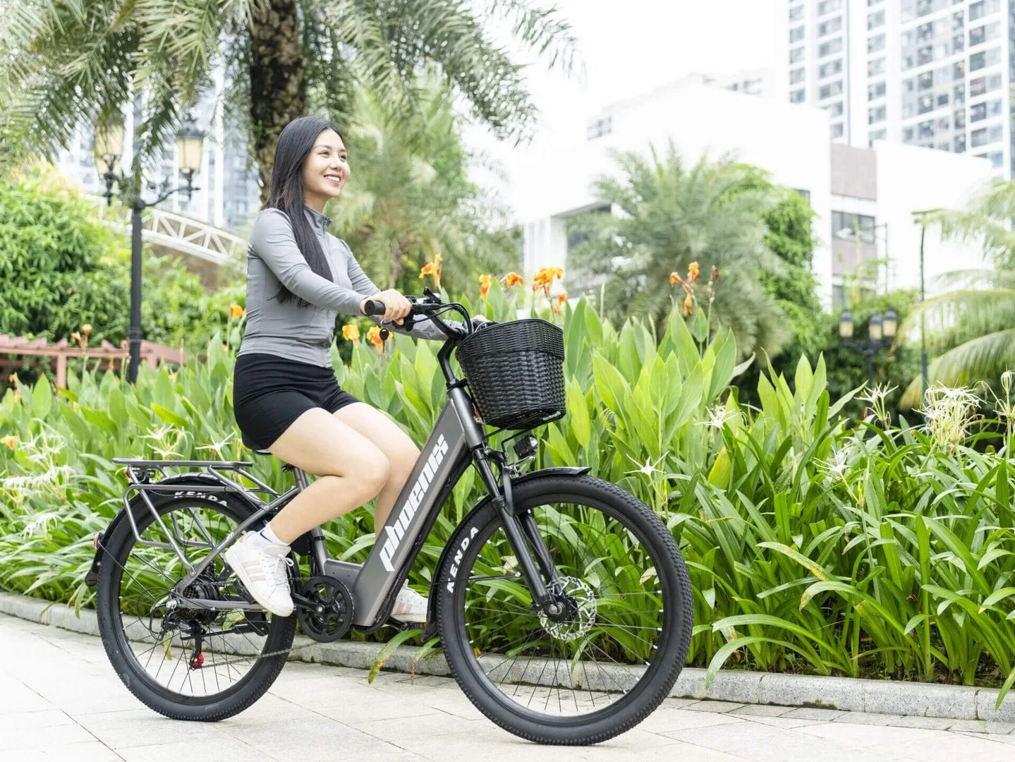 xe đạp trợ lực di chuyển xanh